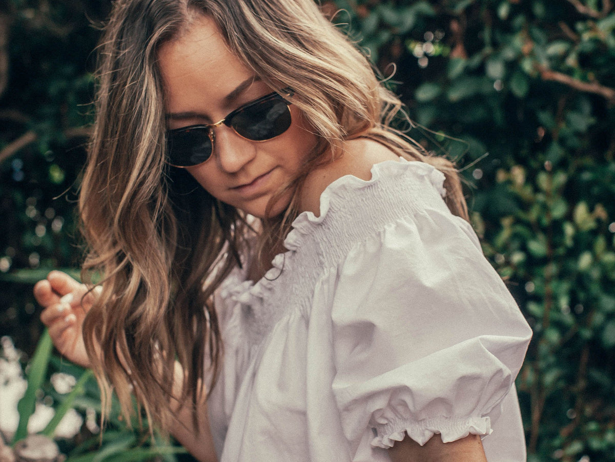 5 Tips for Keeping White Clothes White | Magill Clothing